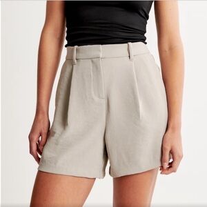 Abercrombie & Fitch Women's Cream Shorts